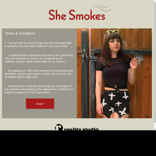 shesmokes.com